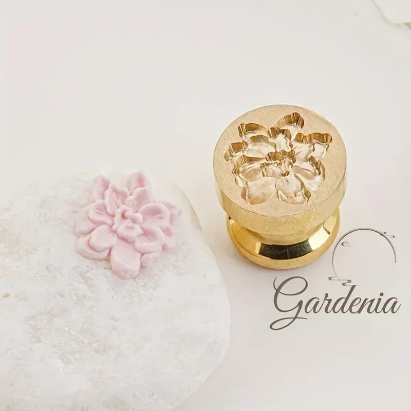 1pc Gardenia Seal Seal 0.59in Brass Fire Paint Wax Print Head Envelope Seal Christmas Gift Packaging Wedding Invitation Letter