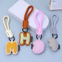 Mixed Color Pu Leather Letter Key Chains A-Z Initial Alphabet Pendant Wristband Key Ring Bag Tag Ornaments Christmas Party Gifts