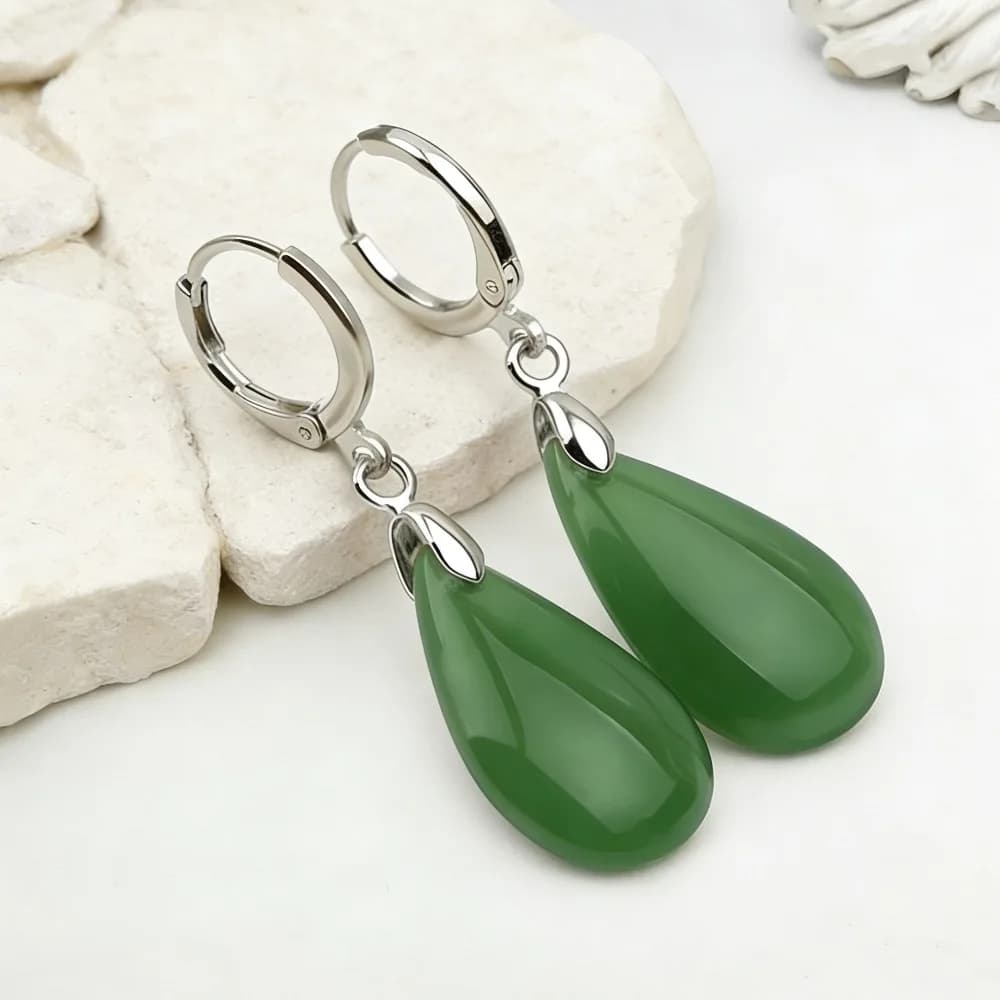 Green water droplet pendant earrings, crystal clear ice red water droplet design, vintage long women's earrings, Christmas gift.