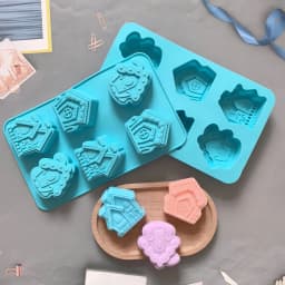 6-cavity Christmas house shaped soap candle silicone mold, suitable for handmade DIY wax molds for aromatherapy soap