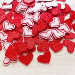 20Pcs Red Heart Embroidery Patch Fabric For Christmas Clothes Bags Hats Festival Decoration Iron On Patches Stickers DIY Repair