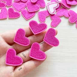 20Pcs Red Heart Embroidery Patch Fabric For Christmas Clothes Bags Hats Festival Decoration Iron On Patches Stickers DIY Repair