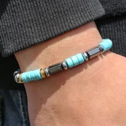Fashionable Turquoise Black Stone Bead Bracelet Handmade Elastic Rope Bracelet Perfect Gift for Christmas Accessories