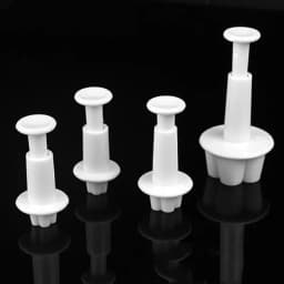 4Pcs/Set Plum Flower Plunger Fondant Mold Cutter Cake tools Decorating Christmas Cake Decorating Tools