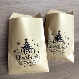 25-Pack Christmas Kraft Paper Gift Bags with Christmas Tree Design for Holiday Party Favors, Xmas Candy Cookie Packaging