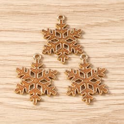 Tusember 10pcs Enamel Christmas Gingerbread House Charms for Christmas Necklaces Earrings Bracelets Pendant Craft