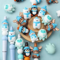 5/10/20pcs Winter-Themed Silicone Bead Christmas Snowman, Penguin,Polar Bear Designs for DIY Jewelry Keychains Making