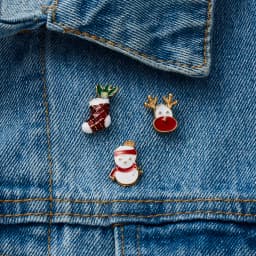 3pcs/set Merry Christmas Brooches Christmas Socks Christmas Tree Elk Enamel Badge Small Brooch Women Fashion Party Jewelry Gifts