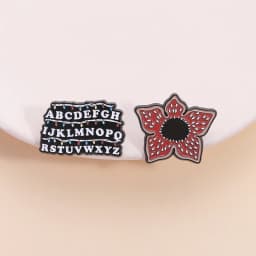 Sci-fi Horror American TV Series Enamel Pin Red Cannibal Flowers Christmas Lights Mug Brooches Lapel Badge Jewelry Gifts