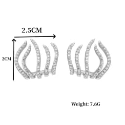 2024 New Bright Crystal Luxury Korean Unusual Claw Stud Earrings Ear Piercing Hook Lrregular Pearl Christmas Jewelry Gift
