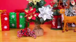 10pcs 14cm Glitter Poinsettia Christmas Artificial Flowers with Clips DIY Xmas Tree Ornaments Wreath Fireplace Decorations
