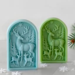 DIY Christmas Deer Silicone Candle Mold 3D Relief Reindeer Deer Aromatherapy Gypsum Crafts Resin Soap Mould Christmas Gift