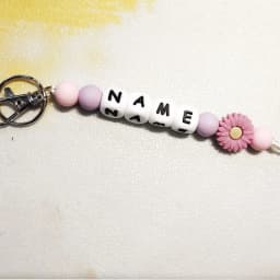 1 Personalized Custom Daisy Silicone Keychain, Beaded Keychain, Bag/Cup Charm, Name Tag Keychain, Christmas Gift