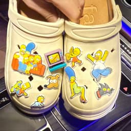 9-16pcs Hot toys Kawaii Simpson Shoe Charms For Slides Sandals, PVC Shoe Decorations Accessories For Christmas Gift Party Favor