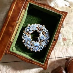 Christmas Wreath, Whale, Reindeer, Pumpkin, and Bear-Themed Brooches for Men and Women—Holiday Party Outfit Accessories