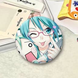 H-Hatsune Miku Cartoon Star Badges, Brooches, Pins, Tin Props, Christmas Gifts, Birthday Gifts