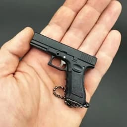1:3 Model Keychain Metal Mini Tactical Key Chain Tiny Pendant for Decorative Ornament Collection Christmas Gift for Men Army Fan