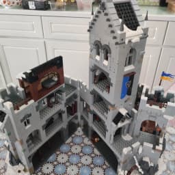 3995 Pieces Fortress Building Blocks Set Construction Bricks Toy Architecture Model Adults Birthday Christmas Gifts