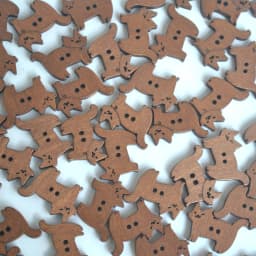 30-Pack Vintage Wooden Kitten Buttons - 2-Hole Brown Cat-Shaped Buttons for DIY Crafts, Clothing & Christmas Decor (Size: 1.8-2.