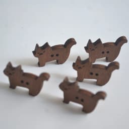 30-Pack Vintage Wooden Kitten Buttons - 2-Hole Brown Cat-Shaped Buttons for DIY Crafts, Clothing & Christmas Decor (Size: 1.8-2.