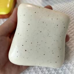 1 Piece of Bread-Shaped Buttery Squishy Toy, Slow Rebound Sensory Stimulation Squeeze Toy, Anxiety-Relieving Stress Ball, Small and Cute Pocket-Sized Stress-Relief Toy, Party Favors, Easter Egg Fillers, Christmas Stocking Stuffers