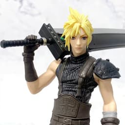 2026 hot 22cm Remake Version Amine Figure Cloud Strife PVC Action Figure Collectiable Model Toys Christmas Gifts for boy