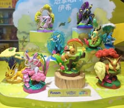 New Funism Pokemon Eevee Blind Box Trendy Toy Peripheral Desktop Figurine Figurine Halloween Christmas Boy Gifts