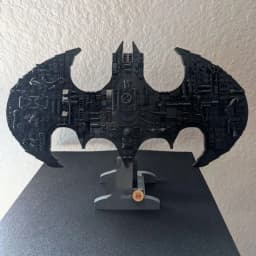 2026 New 678pcs Bat-Signal Logo Dispaly Model Building Bricks Super Hero Symbol Christmas Birthday Toy for Family Decor Gifts