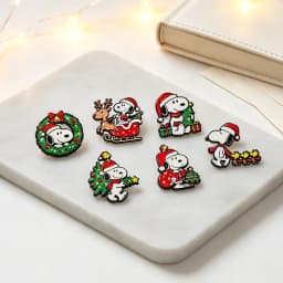 6pcs Christmas Cartoon Puppy Dog Enamel Pins Set Cute Santa Hat Holiday Brooches Decorative Collectible Pins for Backpack Gift