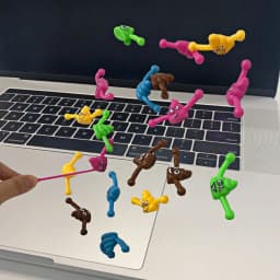 10/20/30Pcs Creative Prank Funny Ejection Poop Slingshot Feces Venting Pressure Halloween and Christmas Carnival Gifts