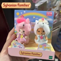 Original Japan Sylvanian Families Anime Figures Christmas Set Robot Unicorn Attack Toy Dressing Party Doll Festival Limited Gift