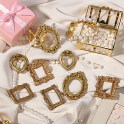 12pcs Vintage Mini Picture Frames Golden Baroque Resin Display Cases Wedding Christmas Photo Display Frames Home Decoration