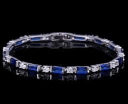 CWWZircons Fashion CZ Charm Lovely Red Green Blue Austrian Crystal Tennis Bracelets for Women Christmas New Year Gift CB087