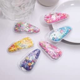 5/10pcs Cartoon Heart Hair Clips Non-Slip Heart Decor Resin Hair Barrettes for Kids Toddlers Girls Christmas Party Gifts