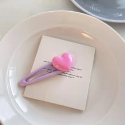 5/10pcs Cartoon Heart Hair Clips Non-Slip Heart Decor Resin Hair Barrettes for Kids Toddlers Girls Christmas Party Gifts