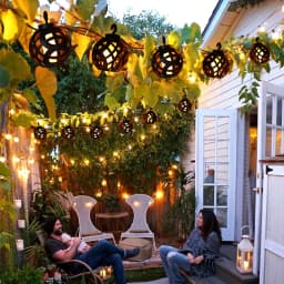 Solar String Lights LED Outdoor Waterproof Flickering Flame Hanging Solar Lantern Lamp with 8 Ball for Patio Garden Yard
