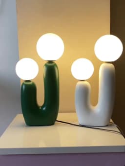 Modern Nordic Art Glass Table Lamp Bedroom Resin Bedhead Lamp Restaurant Living Room Personalized Atmosphere Lighting Table Lamp