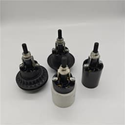 Sample High Quality Two-way Rotary Switch Ceramic Bakelite Socket E27 Eye Guard Lamp Head Light Accessories
