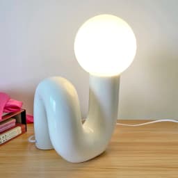 Postmodern Retro Resin Desk Lamp Fashionable Atmosphere Bedroom Bedside Table Lamp Glass Ornament Desk Lamp Artistic Desk Lamp