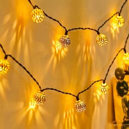 Outdoor Solar Moroccan Ball Light String 20/30 LEDs 8Lighting Modes Golden Ball Garden Decorative Light Courtyard Festival Decor