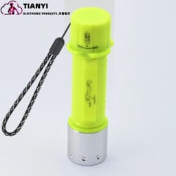 Diving Flashlight with Rechargeable Power, Scuba Dive Light Super Bright, Underwater Flashlights IPX8 Waterproof 3 Modes Dive
