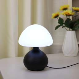 Modern Minimalist Mushroom Table Lamp with Three Color Switching and Infinite Dimming for Home Decoration Atmosphere Table Lamp
