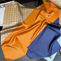 100% Natural Silk Scarf Women Foulard Female Shawl Wrap Elegant High Quality Square Neckerchief for Lady Hijab Bandana Scarves