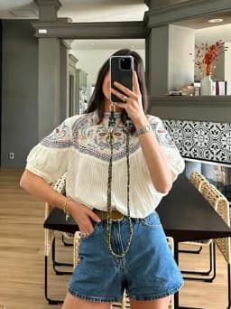 Bohe Vintage Embroidery Pleated Loose Tops Blouse Women Casual O-neck Puff Sleeve Tops T-shirts 2026 New Summer Holiday Tops