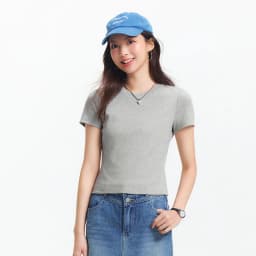 Semir Short Sleeve T-Shirt Women Cropped Embroidered Slim Fit Casual 2025 New Summer Basic Round Neck Shoulder Fit Top