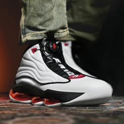 Men's Basketball Shoes Breathable Cushioning Non-Slip Wearable Runing Shoes Gym Training Athletic Basketball Sneakers for Women