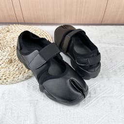 2026 Tabi Shoes for Woman's Pointed Toe Thick Bottom Mixed Colors Hook Loop Sneakers Autumn Ladies Comfortable Soft Casual Shoes