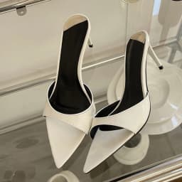 Liyke Summer Fashion Low Thin Heels Women Slippers Gladiator Sandals Cozy Patent Leather Pointed Toe Slip-On Slides Shoes Mules