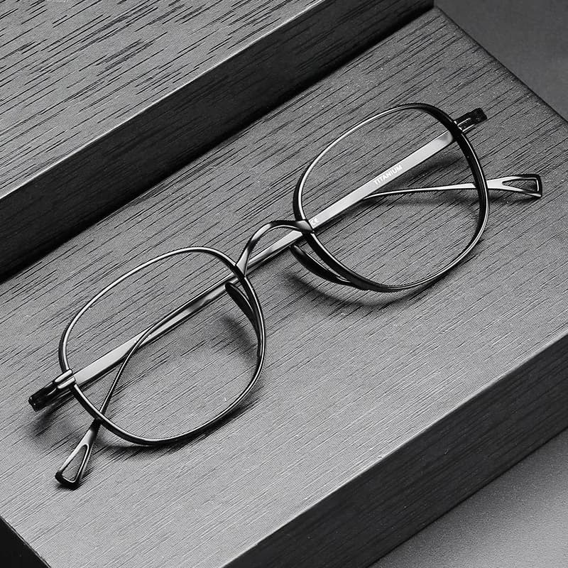 9g Ultra Light Pure Titanium Frame Japanese Vintage Distressed Oval for Male and women design as KameManNen KMN114
