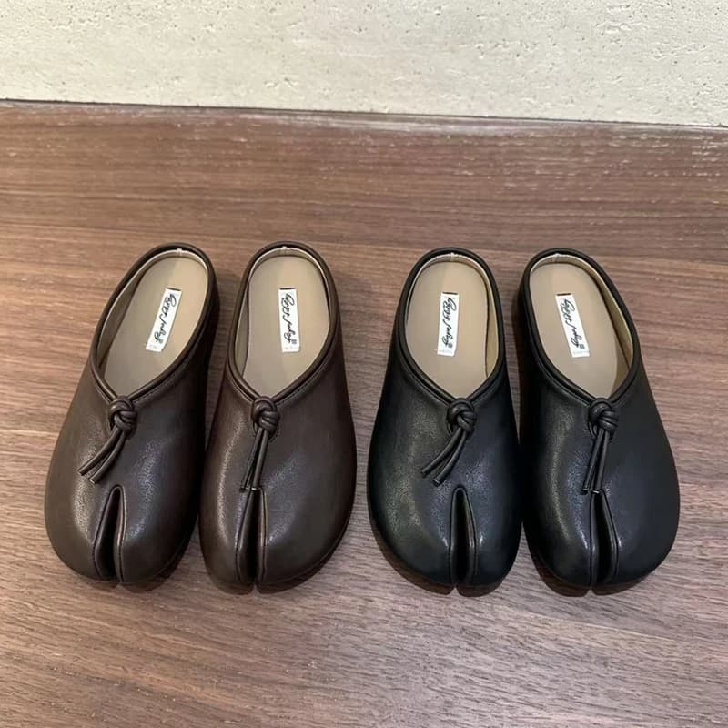 Outdoor Footwear Flats Split-Toe Slip Slippers Shoes Women Mules Fashion Strange Toe Female Slides Slippers Ladies Tabi Niajia